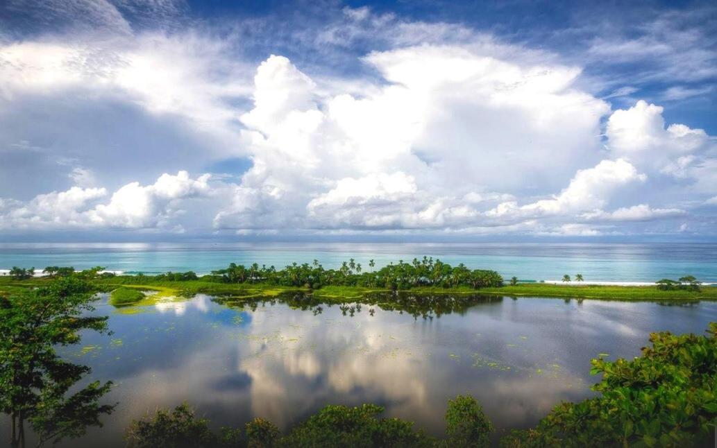 Lagunavista Villas Carate Luaran gambar