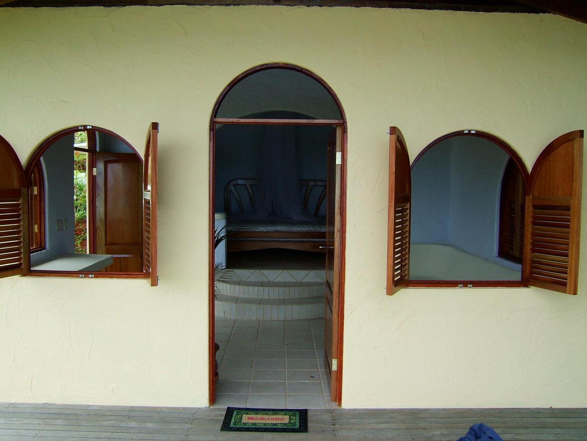 Lagunavista Villas Carate Luaran gambar