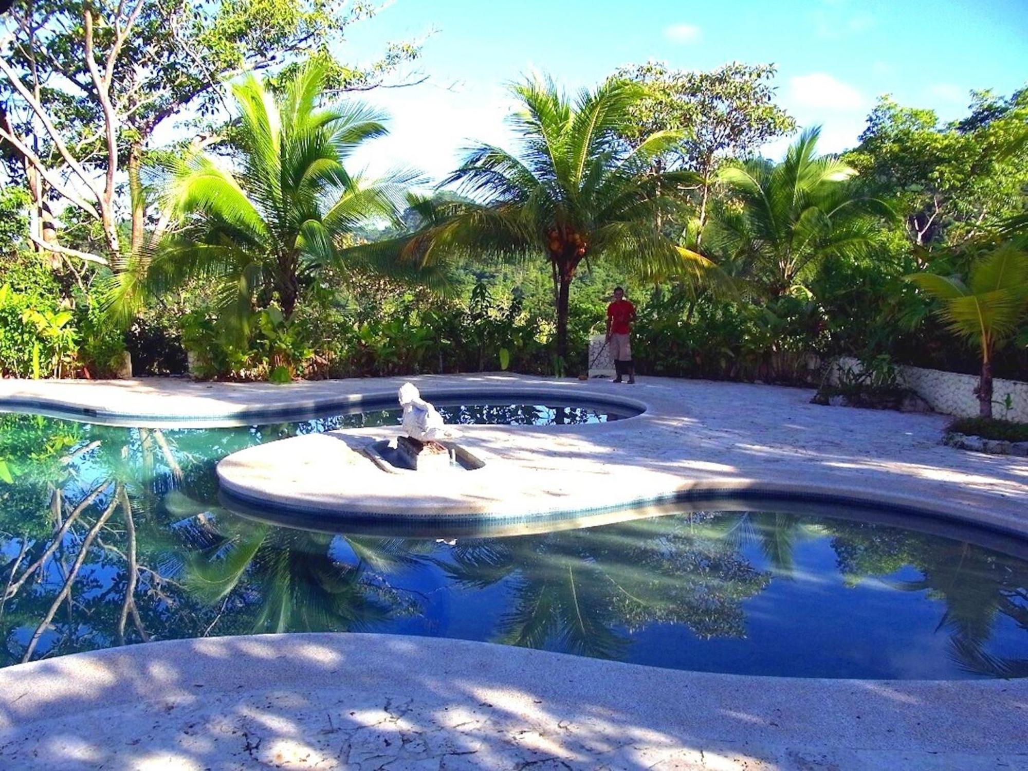 Lagunavista Villas Carate Luaran gambar