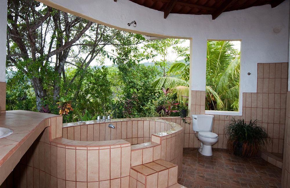 Lagunavista Villas Carate Luaran gambar