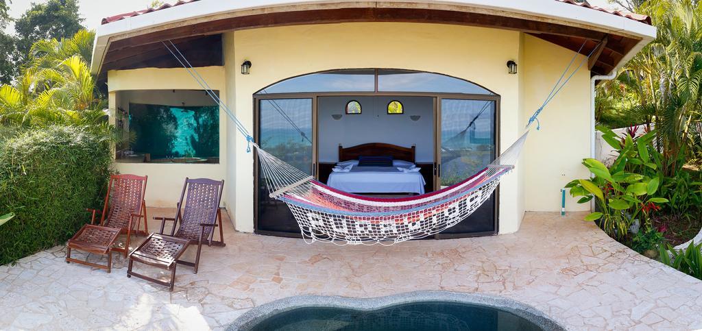 Lagunavista Villas Carate Luaran gambar